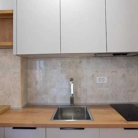 Luca Apartment